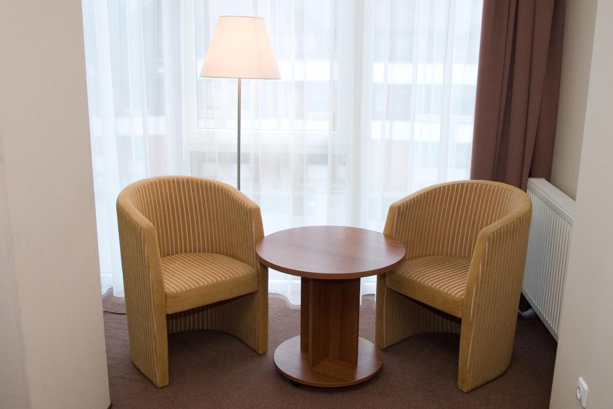 Zuvedra Hotel Palanga Ngoại thất bức ảnh
