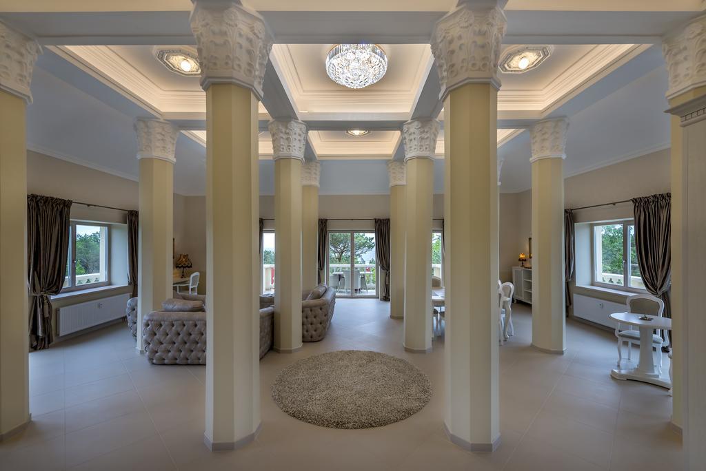 Zuvedra Hotel Palanga Ngoại thất bức ảnh